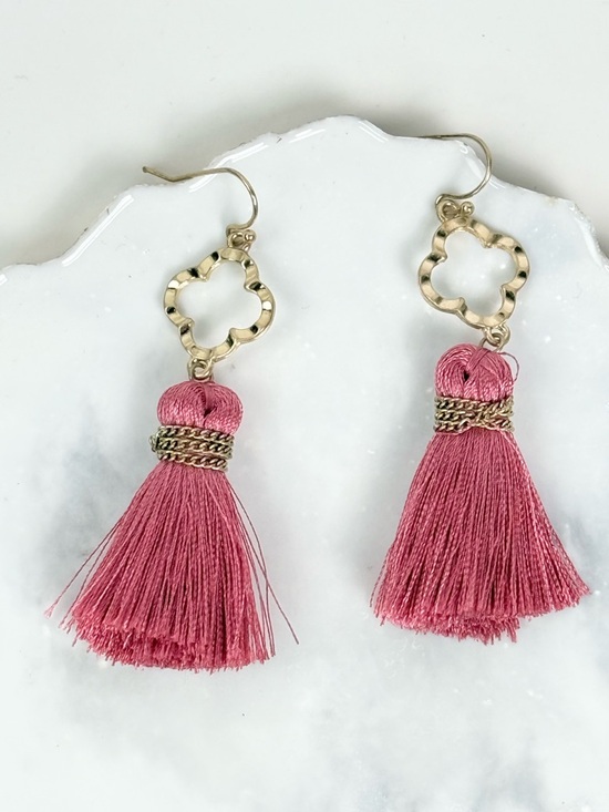 Jewelry - Pink Tassel Clover Drop Earrings Gold Tone Boutique Statement Fashion Earrings